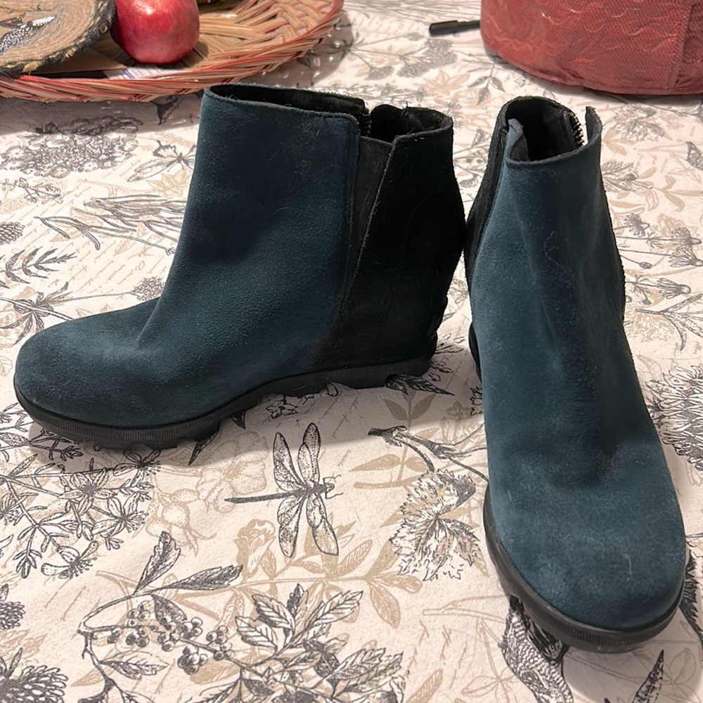 Sorel Wedges
